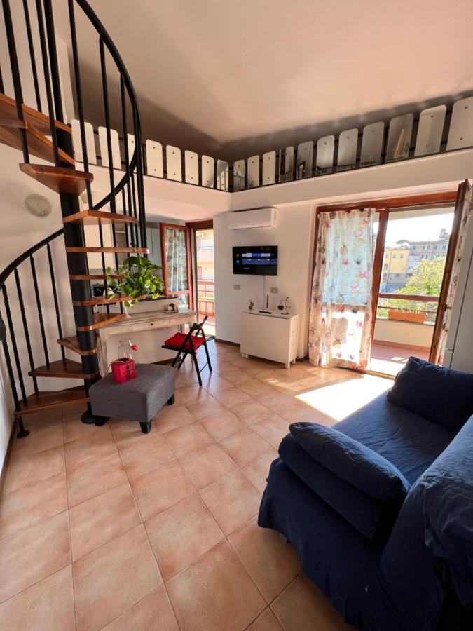 Appartement Mansardina A Pochi Passi Da Roma à Morlupo Extérieur photo