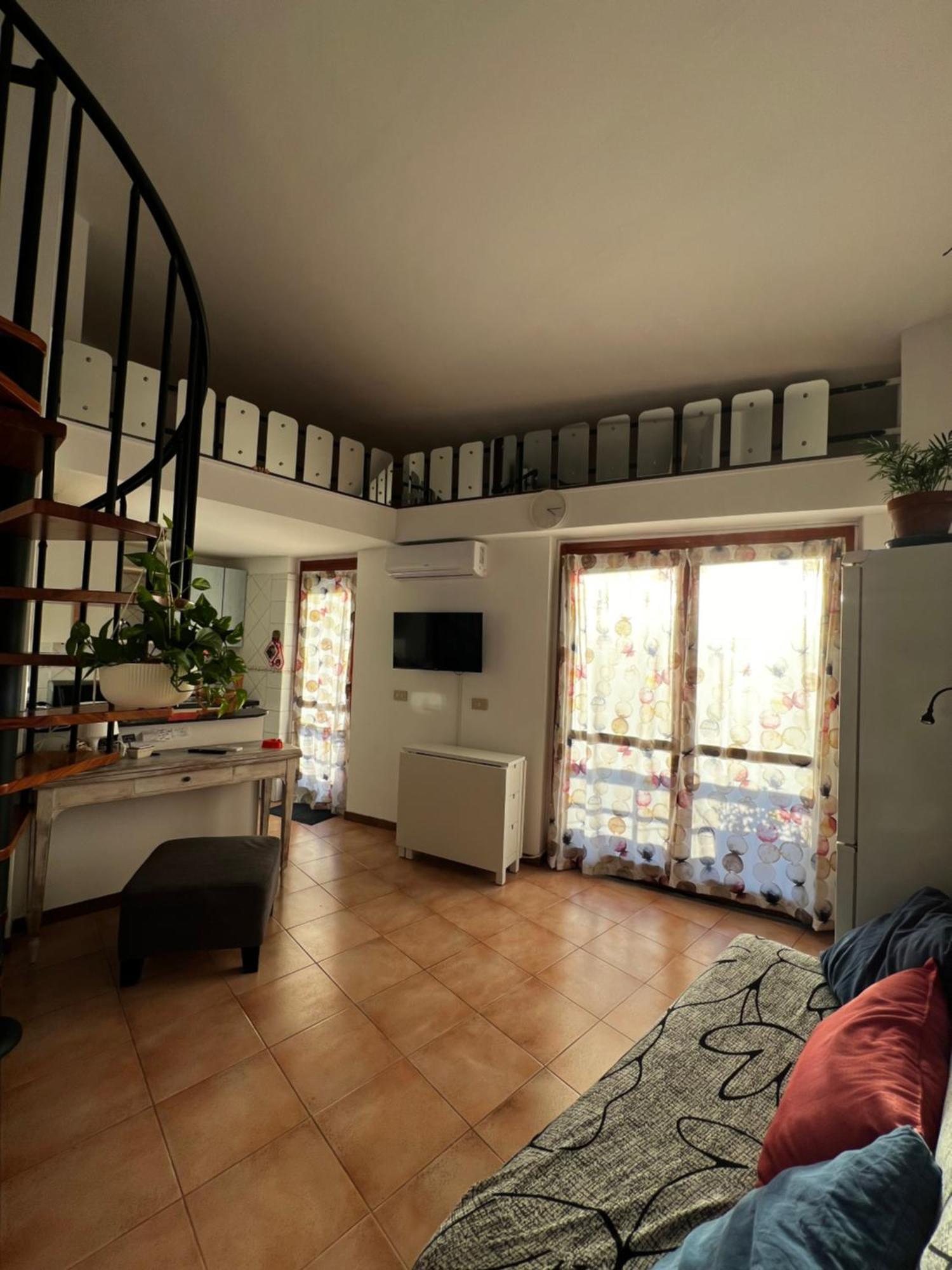 Appartement Mansardina A Pochi Passi Da Roma à Morlupo Extérieur photo