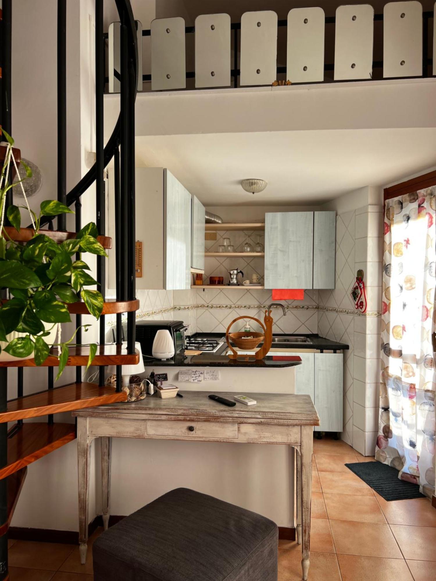 Appartement Mansardina A Pochi Passi Da Roma à Morlupo Extérieur photo